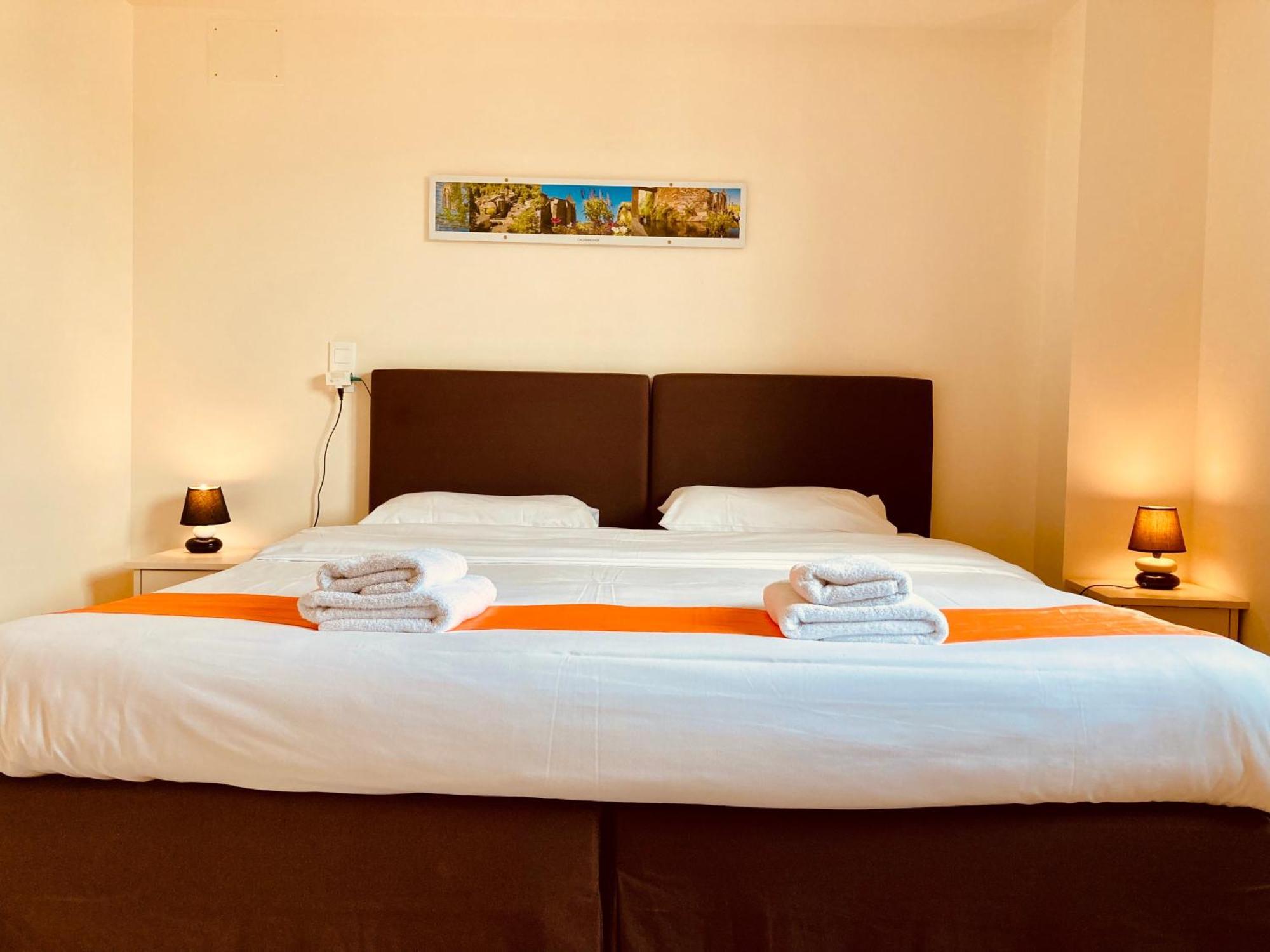 Logis Hotel Restaurant Le Top Du Roulier Capendu Экстерьер фото